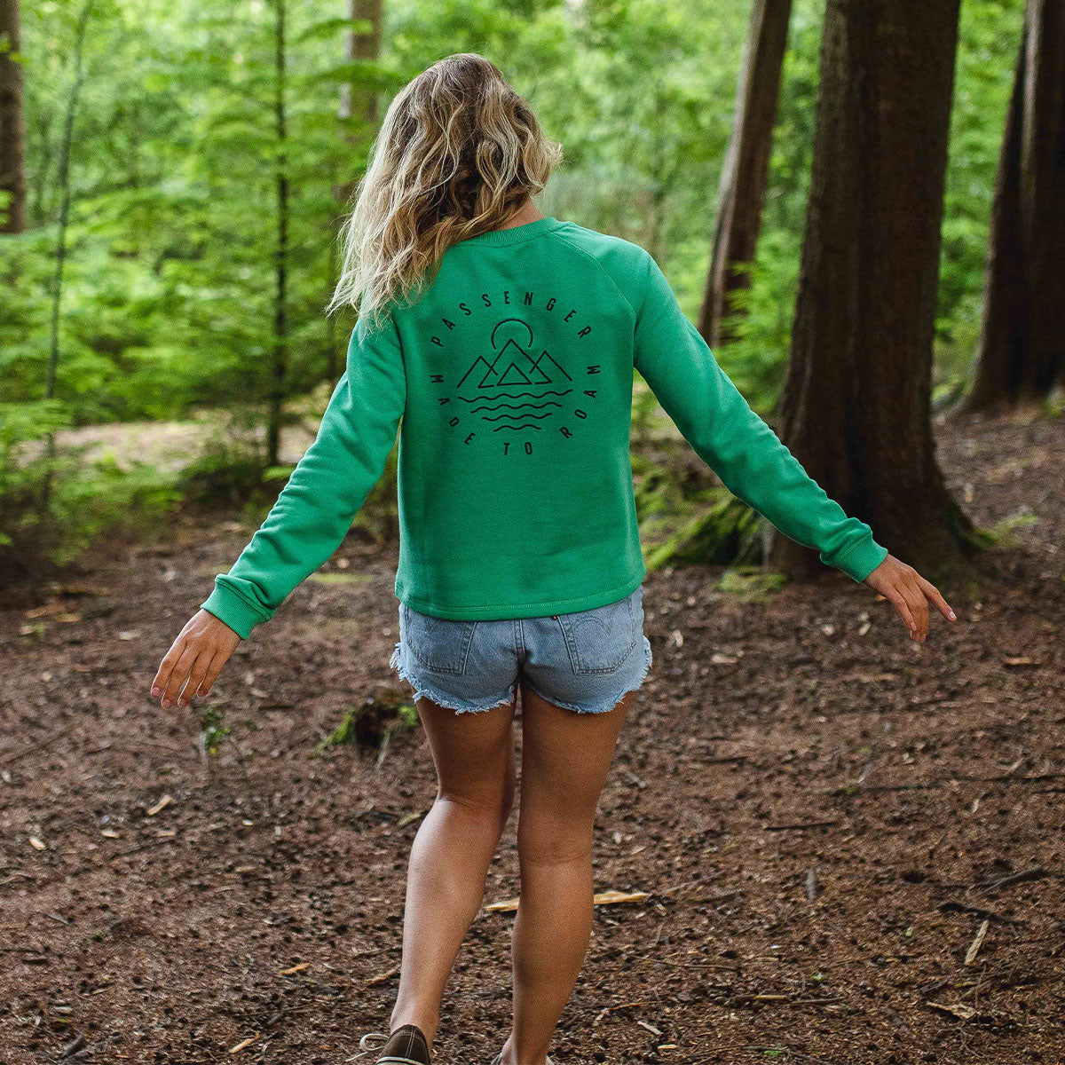 Remote Recycled Cotton Long Sleeve Sweatshirt - Green Spruce