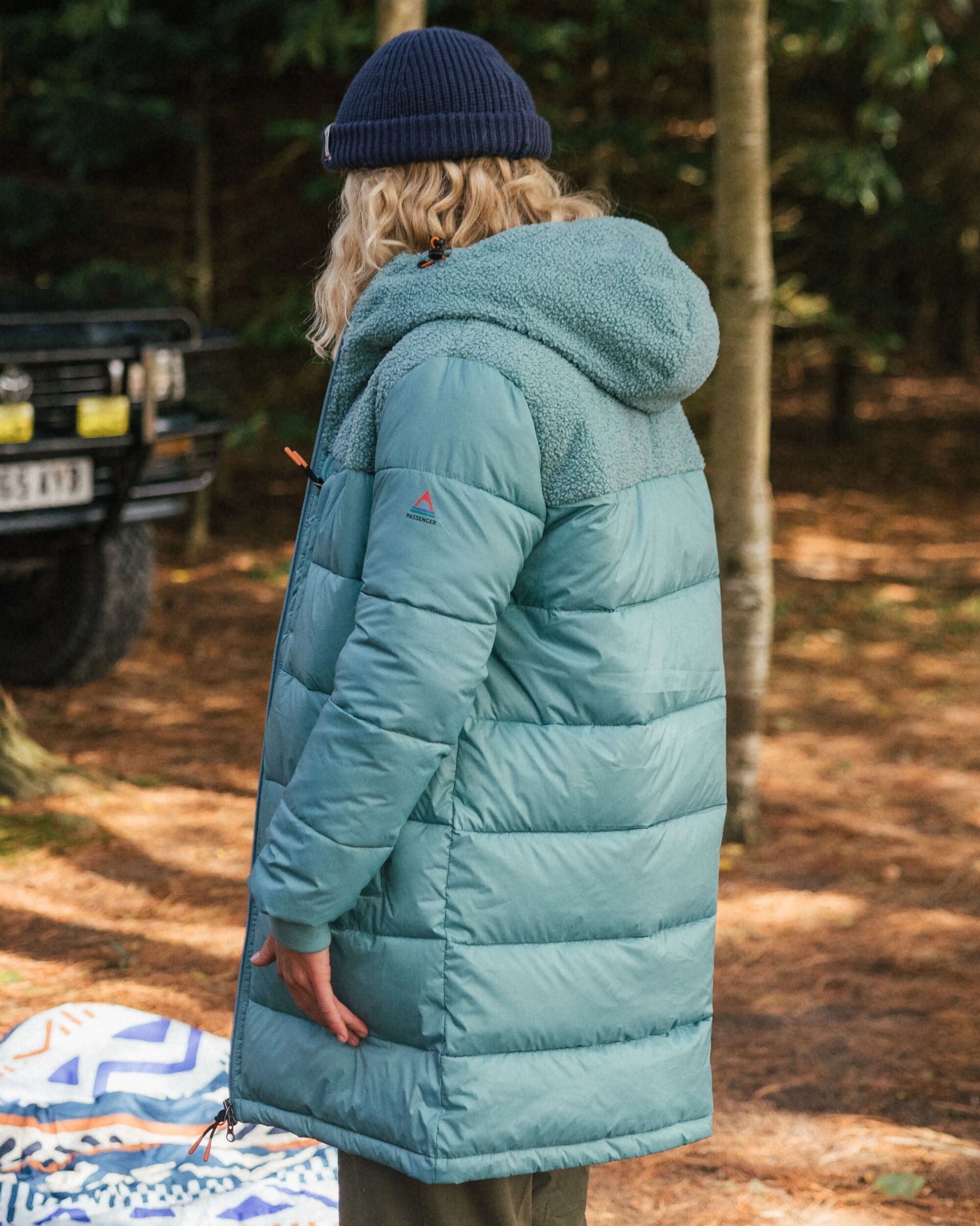 Elowen Hooded Recycled Insulated Jacket - Arctic